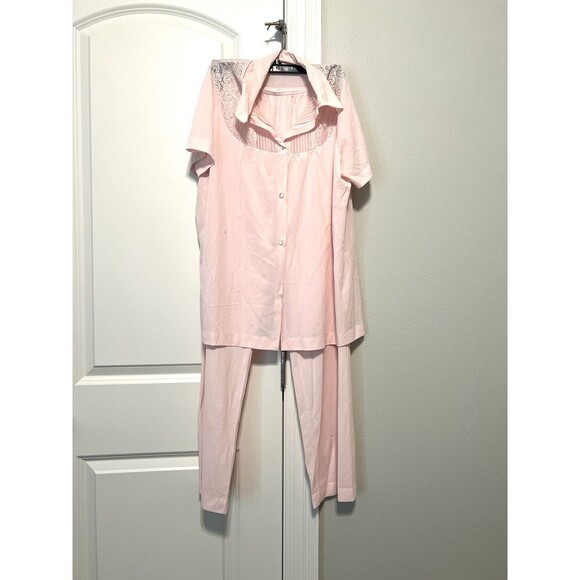 Vintage 80s Nylon Pajama Sleep Set Medium MONTGOMERY WARD Vaporwave Lace Pink - Picture 1 of 13